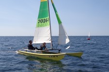 <a href='bateau.php?id_bateau_select=48'>Hobbie 16(70264)</a> : <a href='equipier.php?id_contact_select=52'>Alex R</a>
