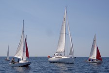 <a href='bateau.php?id_bateau_select=134'>Caravelle</a> : <a href='equipier.php?id_contact_select=281'>Frederic K</a> - <a href='equipier.php?id_contact_select=280'>Maxime K</a> <br> <a href='bateau.php?id_bateau_select=133'>OCEANIS 31</a> : <a href='equipier.php?id_contact_select=72'>Thierry D</a> - <a href='equipier.php?id_contact_select=71'>Sylvie d</a> <br> <a href='bateau.php?id_bateau_select=128'>Ponan</a> : <a href='equipier.php?id_contact_select=270'>Arnaud W</a>