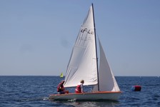 <a href='bateau.php?id_bateau_select=13'>4.45(3634 ?)</a> : <a href='equipier.php?id_contact_select=25'>Serge B</a>